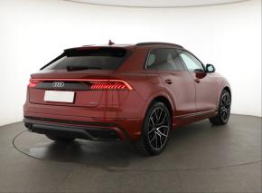 Audi Q8  50 TDI S-Line 