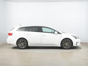 Toyota Avensis  2.2 D-4D 