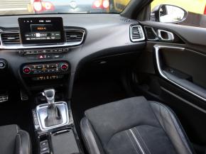 Kia Ceed  1.6 CRDi 