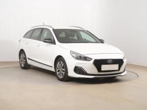 Hyundai i30  1.4 T-GDI Go! 