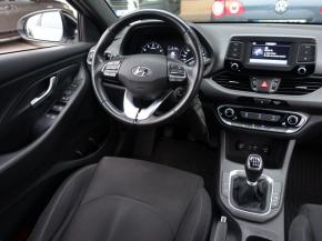 Hyundai i30  1.4 T-GDI Go! 