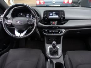 Hyundai i30  1.4 T-GDI Go! 