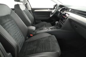 Volkswagen Passat  2.0 TDI Elegance 