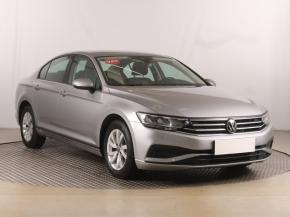 Volkswagen Passat  1.5 TSI 