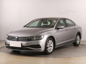 Volkswagen Passat  1.5 TSI 