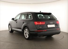 Audi Q7  3.0 TDI S-Line 