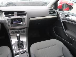 Volkswagen Golf  1.4 TSI 