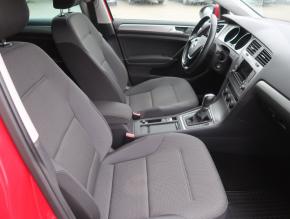 Volkswagen Golf  1.4 TSI 