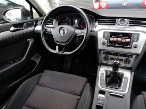 Volkswagen Passat  1.6 TDI 