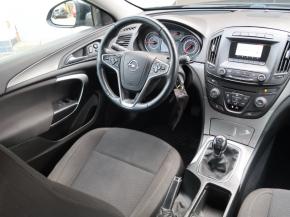 Opel Insignia  2.0 CDTI 