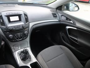 Opel Insignia  2.0 CDTI 