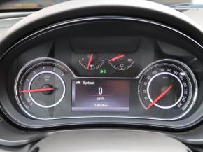 Opel Insignia  2.0 CDTI 