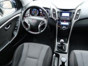 Hyundai i30  1.6 CRDi 