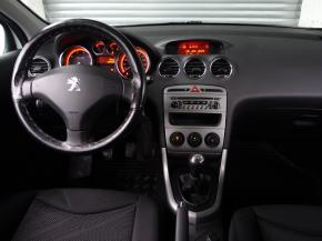 Peugeot 308  1.4 VTi 