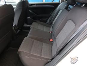 Volkswagen Passat  2.0 TDI 