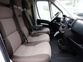 Peugeot Boxer  2.2 BlueHDi . 