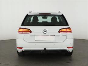 Volkswagen Golf  1.5 TSI 