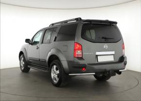 Nissan Pathfinder  2.5 dCi 