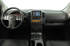 Nissan Pathfinder  2.5 dCi 