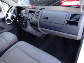 Volkswagen Transporter  2.5 TDI 