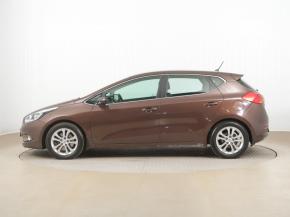 Kia Ceed  1.4 CVVT Attract 