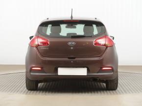 Kia Ceed  1.4 CVVT Attract 