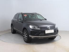 Volkswagen  3.0 TDI 