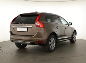 Volvo XC60  D4 Summum 