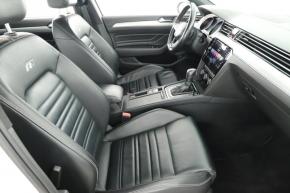 Volkswagen Passat  2.0 TDI R-Line 