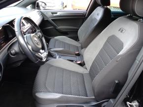 Volkswagen Golf  1.5 TSI Highline 