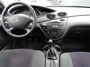 Ford Focus  1.6 16V 