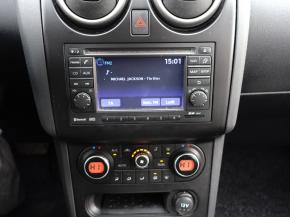 Nissan Qashqai  2.0 