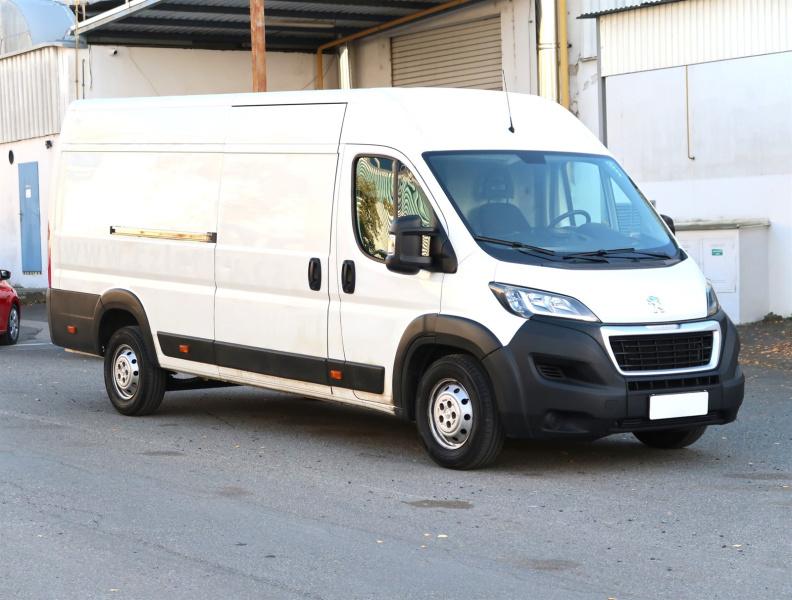 Peugeot Boxer  2.0 BlueHDi