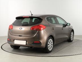 Kia Ceed  1.4 CVVT 