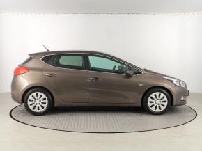 Kia Ceed  1.4 CVVT 