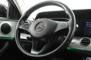 Mercedes-Benz E  E 220 d 4MATIC 