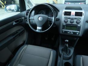 Volkswagen Touran  1.4 TSI Cross 