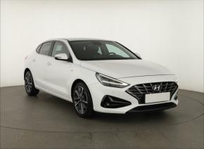 Hyundai i30 Fastback  1.5 T-GDI MHEV Style 