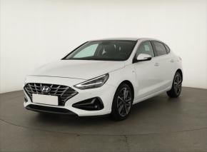 Hyundai i30 Fastback  1.5 T-GDI MHEV Style 