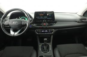 Hyundai i30 Fastback  1.5 T-GDI MHEV Style 