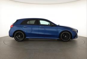 Mercedes-Benz A  A 180 AMG Line 