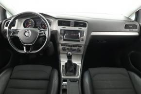 Volkswagen Golf  1.2 TSI 