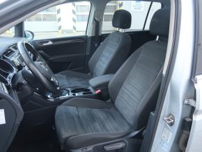 Volkswagen Touran  1.8 TSI 