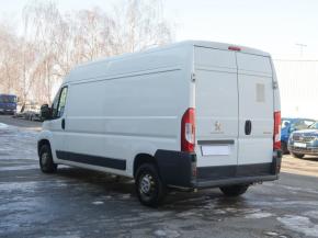 Peugeot Boxer  2.0 BlueHDi . 