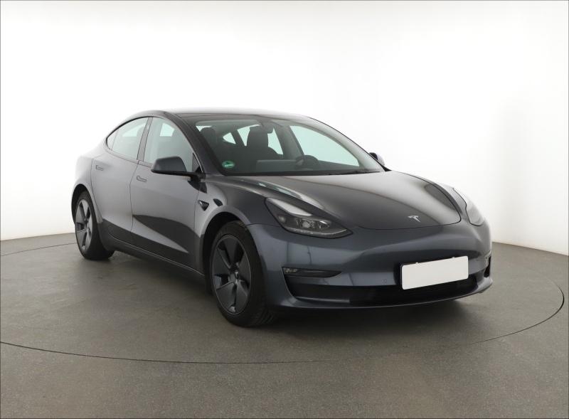 Tesla Model 3  Long Range 4WD 76kWh