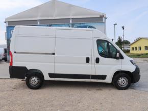 Peugeot Boxer  2.2 BlueHDi . 