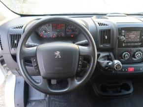 Peugeot Boxer  2.2 BlueHDi . 