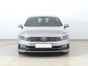 Volkswagen Passat  1.5 TSI R-Line 