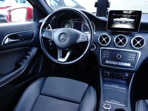 Mercedes-Benz A  A 180d 