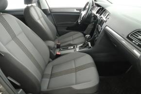 Volkswagen Golf  1.6 TDI 